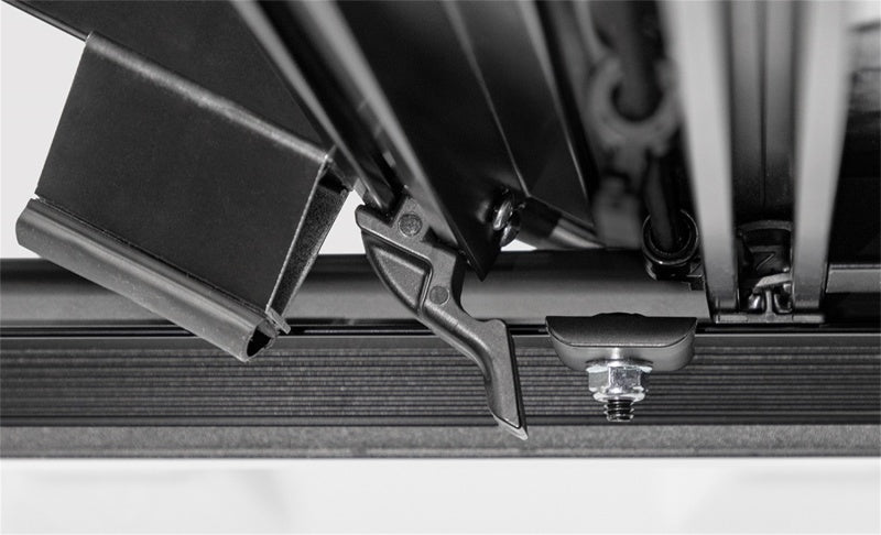 Access LOMAX Tri-Fold Cover 2020 Jeep Gladiator 5ft Box Diamond Plate