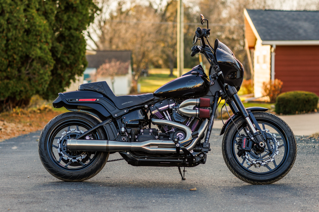 Grand Prix 2 1 Black `18 23 M8 Softail