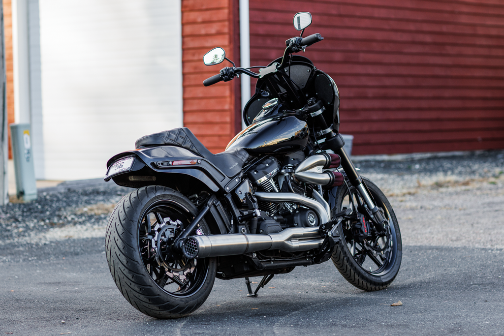 Grand Prix 2 1 Black `18 23 M8 Softail