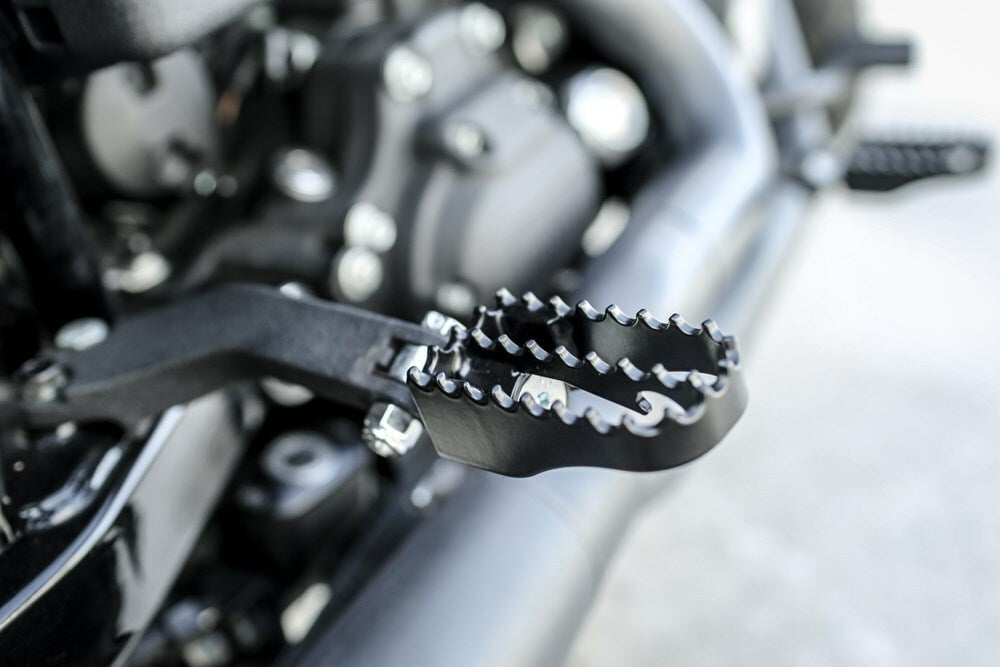 Mx Style M8 Pass Footpegs Black